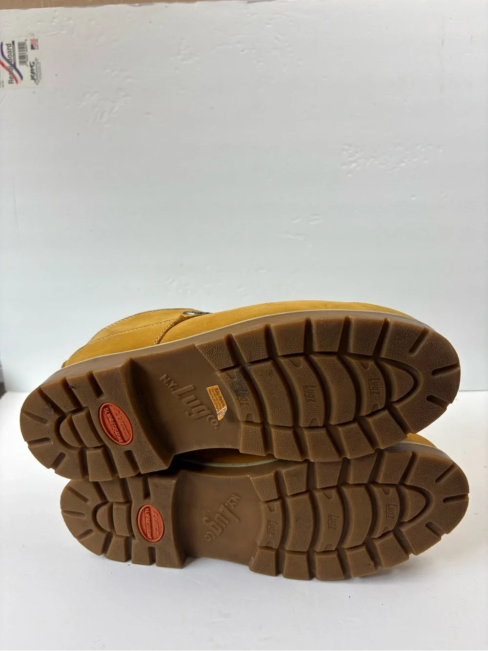 Lugz lo outdated